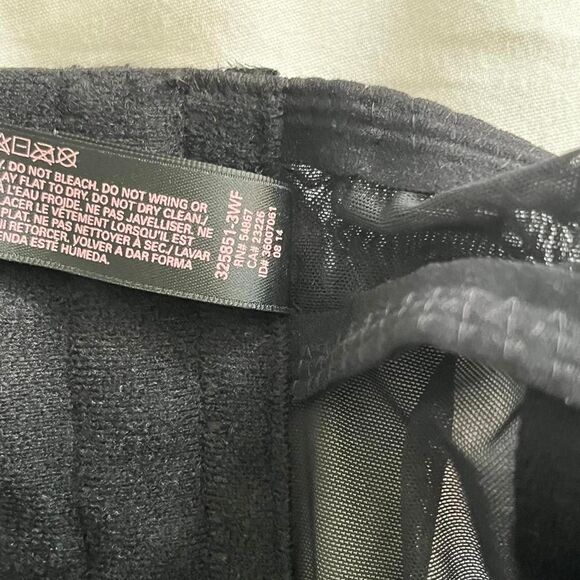 black and gold victoria's secret lace slip - Picture 3 of 4